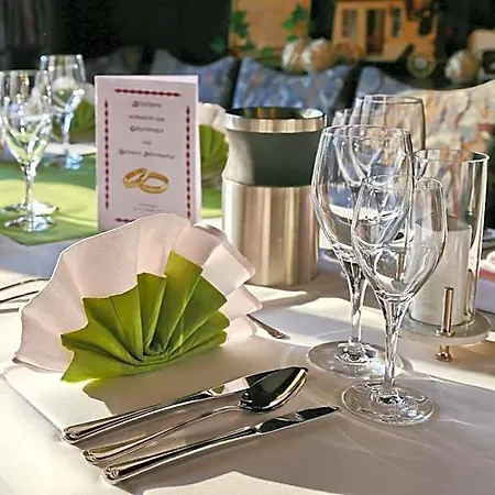 Landgasthaus Zur Linde 3* Uslar