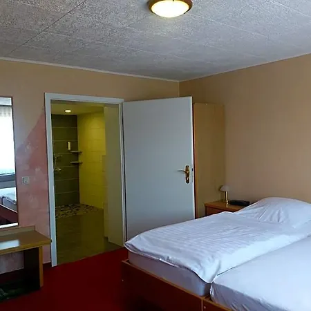 Landgasthaus Zur Linde 3*