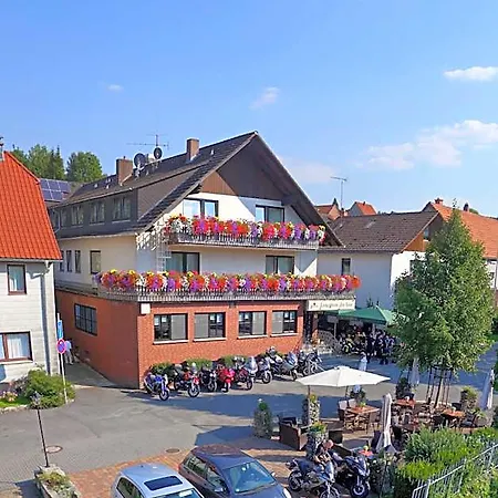 Landgasthaus Zur Linde Inn Uslar